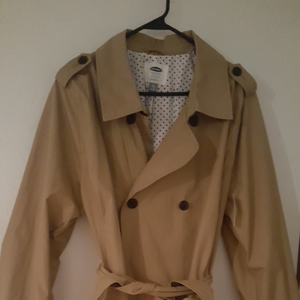 Maternity trench coat BRAND NEW